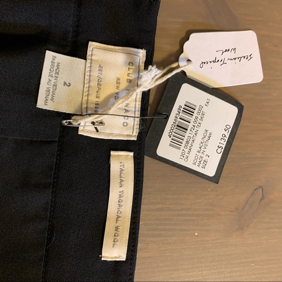 🆕 Club Monaco “Manhattan Tex” Soot Black Wool Skirt - Women’s Size 2 - Picture 4 of 4